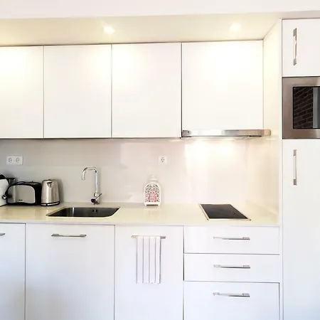 Whome | Paz Downtown #3 リスボン